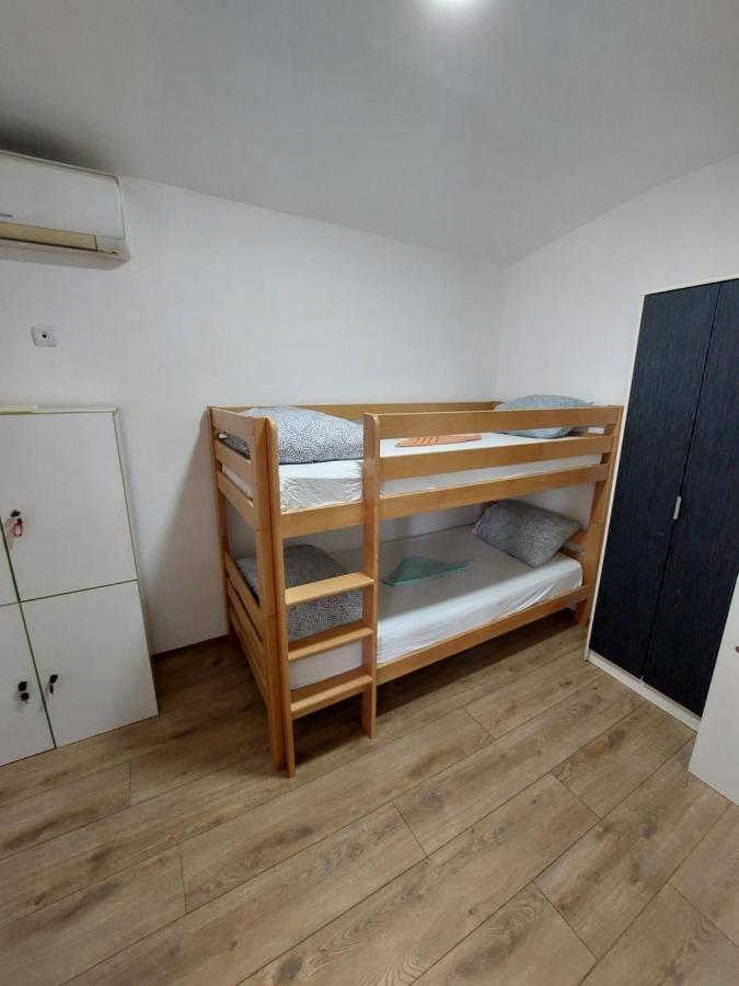 Hostel Inn Downtown Belgrade Luaran gambar