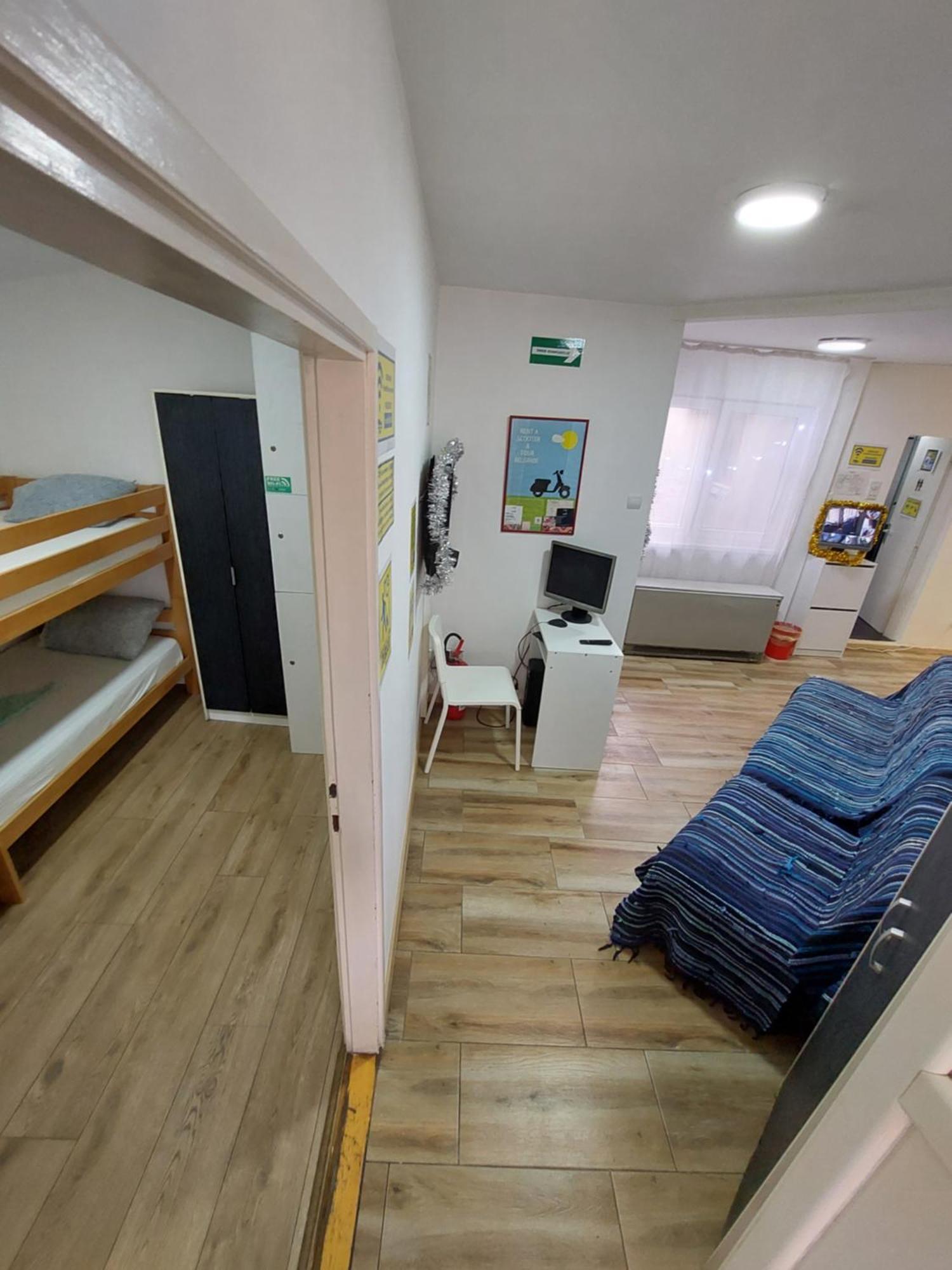 Hostel Inn Downtown Belgrade Luaran gambar
